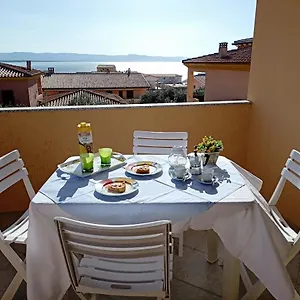Apartment Tanca Della Torre Trilocale Vista Mare, Isola Rossa
